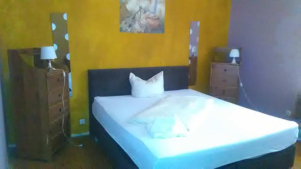 Wohnung In ไคเซอร์สเลาเทิร์น ภายนอก รูปภาพ